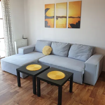 Konrad W Centrum 600 M Od Morza Kołobrzeg